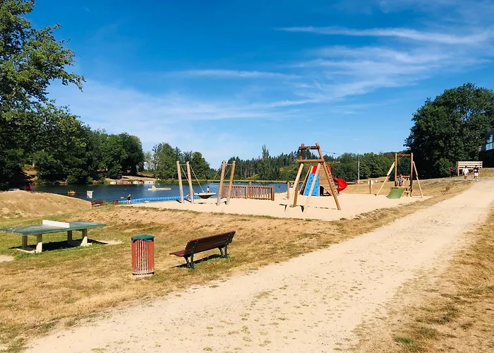 Gite Au Bord Du Lac